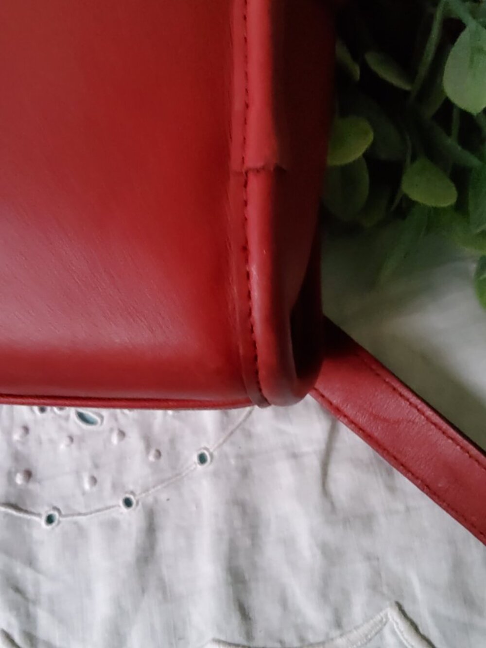 Vintage Red Coach Court Bag 9870 + Hangtag Excellent Condition - Picture 9 of 13